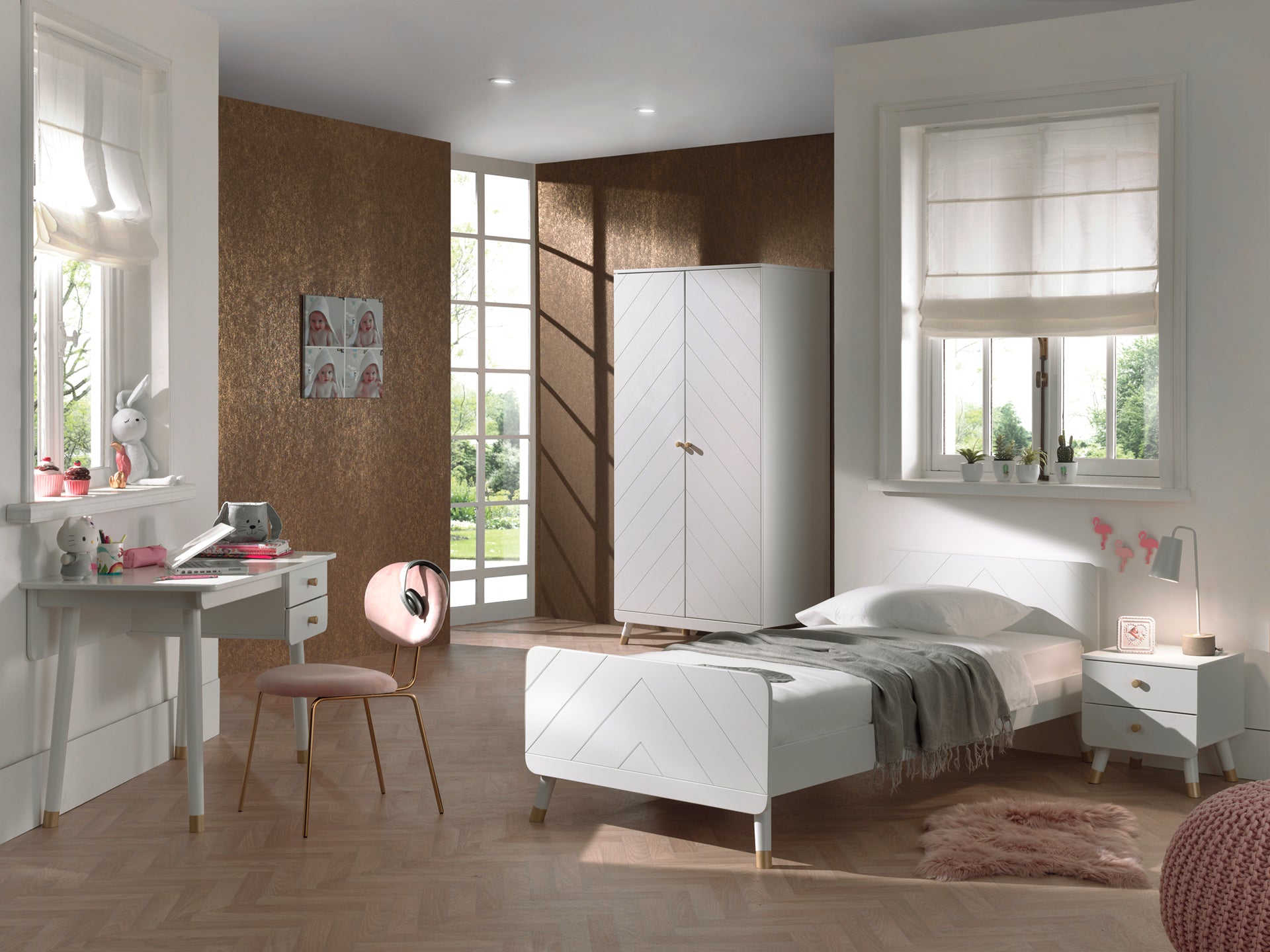 מיטה מונטסורית,מיטה מונטסורית לילדים,מיטות מעוצבות לילדים,מיטת קומותיים,ריהוט מונטסורי לילדים,
מיטת נסיכות,מיטת חבר,מיטת ילדים עם מיטת חבר,מיטת ילדים מעץ מלא