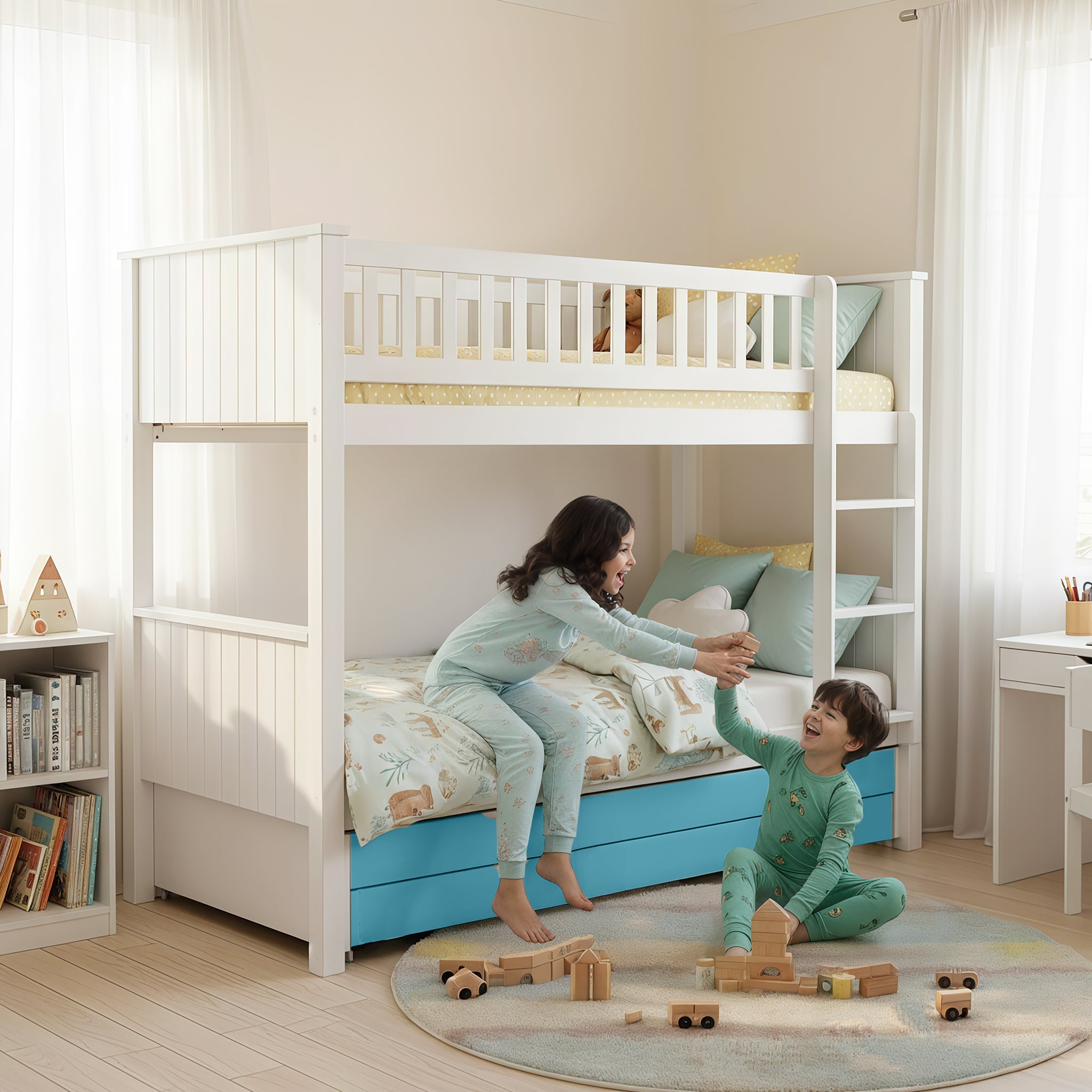 מיטת קומותיים טריו פלוס