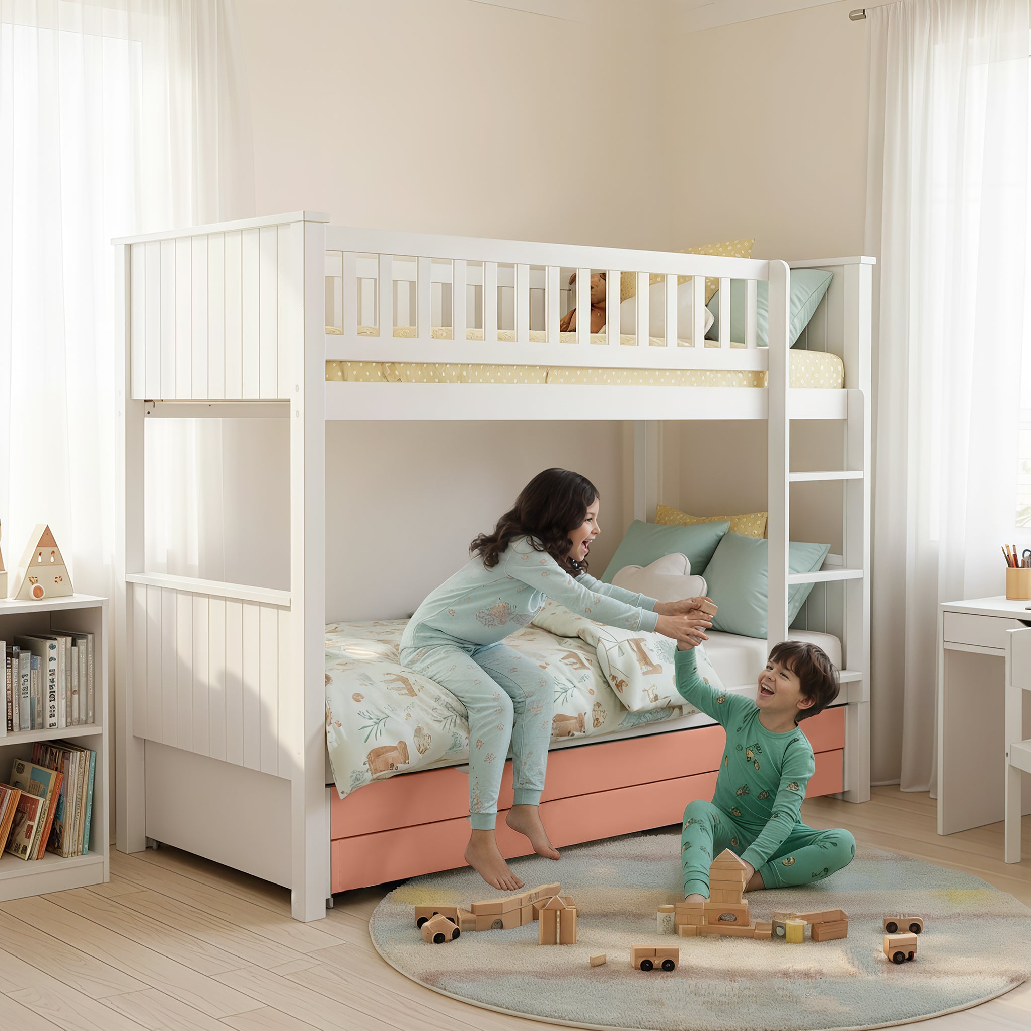 מיטת קומותיים טריו פלוס